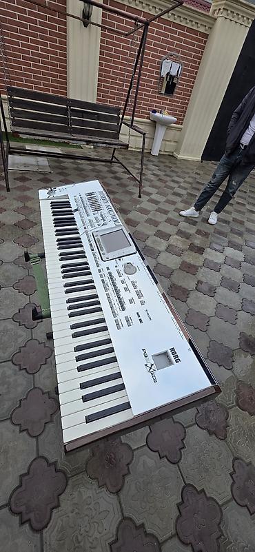 Sintezatorlar: Sintezator, Korg — 8