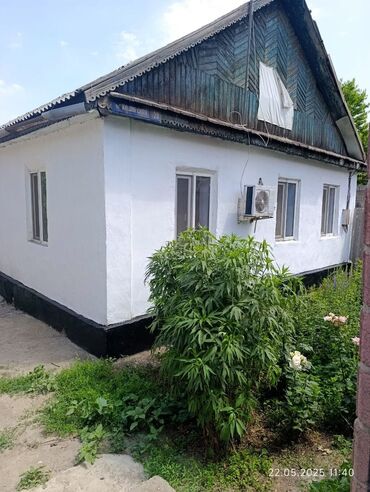 Долгосрочная аренда домов: 40 м², 3 комнаты, Утепленный, Бронированные двери, Парковка