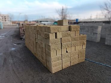 Пескоблок: Пескоблок Блок (15) 15х20х40 Блок (20) 20х20х40 Цемент+песок+отсев — 22