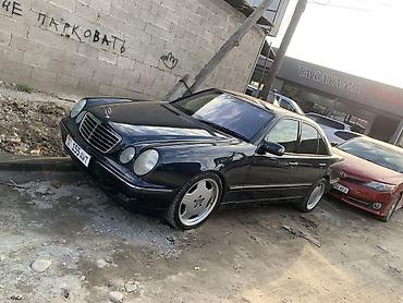 Mercedes-Benz E-Class: 2002 г., 3.7 л, Бензин