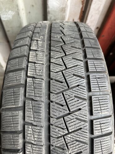 колеса 17 5: Шины 225 / 55 / R 17, Зима, Б/у, 1 шт, Легковые, Pirelli