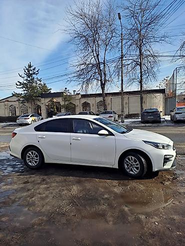 Kia: Kia K3: 2019 г., Бензин, Седан — 3