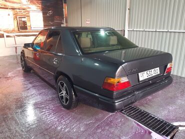 бокс на крышу авто купить в бишкеке: Mercedes-Benz W124: 1988 г., 2.3 л, Автомат, Дизель, Седан