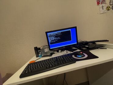 komputerle barter: 3Gb ram 
Intel Core 2
Hdd 320
Oyun is ofis ucun dealdir
Barter olar