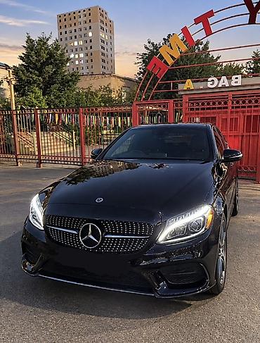 mercedes panel: Mercedes-Benz C-Class: 2 l | 2017 il Sedan — 1