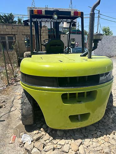 5 tonluq çən: 7 tonluq Avtokar/Forklift AYLIQ icarəyə verilir. Yalnız AYLIQ — 4
