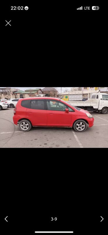 фит автомат: Honda Fit: 2001 г., 1.8 л, Автомат, Бензин, Универсал