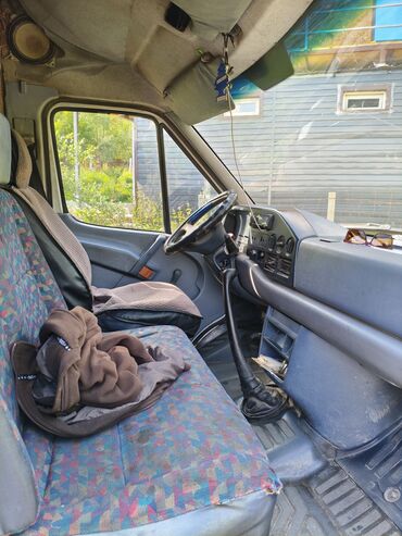 Mercedes-Benz: Mercedes-Benz : 1997 г., 2.3 л, Механика, Дизель, Бус