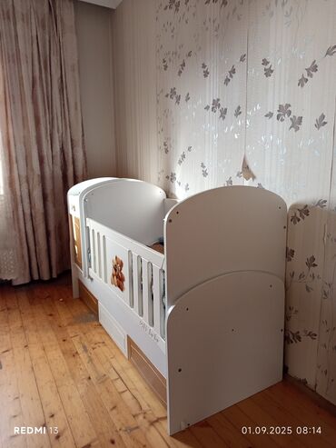 Детские кровати-машины: Uşaq beşiyi – “Ali Bebe” tipli kombinə model - Rəng: ağ/qızılı