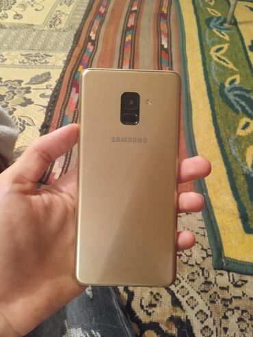 Samsung: Samsung Galaxy A8 Plus 2018, 32 GB, rəng - Qızılı, Zəmanət, Barmaq izi, İki sim kartlı