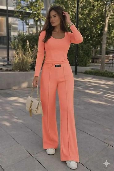 pull and bear torbice: Dvoset ženske trenerke/komplet: dukser majica dugih rukava + pantalone — 5
