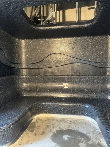 Укладка плитки: Гидроизоляционные работы, Подготовка стен для грунтовки, Подготовка стен для укладки | Зеркальная плитка, Керамическая плитка, Керамогранитая плитка | Диагональная укладка, Раскладка в разбежку, Раскладка ковром Больше 6 лет опыта — 9