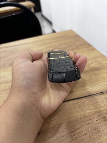 telefon a41: Vertu < 2 GB Memory Capacity, rəng - Qara, Düyməli — 1