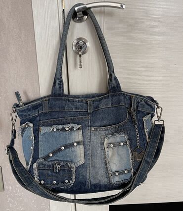 чанта: Əl işidir. Jeans material