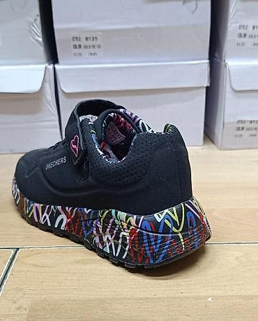 Patike: Skechers 
3300din
 od 31 do 36
PS✨ — 2