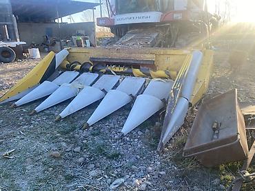 Кукурузные жатки: Кукурузная жатка на комбайн Oros hsa в продаже две жатки адрес Кемин — 2