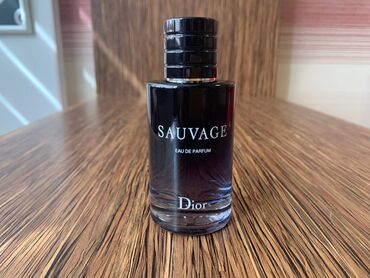 sauvage dior v Azərbaycan | Donlar: Dior Sauvage Eau De Parfum 100ml. Hədiyyə olunub istifadə olunmadığı