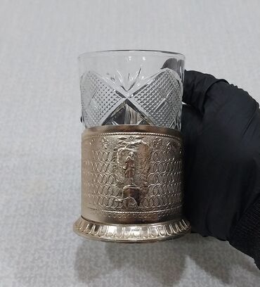 Stəkanlar: Stəkanlar, rəng - Qızılı, 6 ədədli dəst, SSRİ — 12