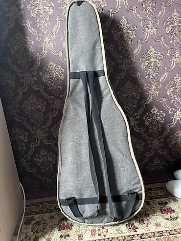 Гитары: Акустическая гитара Yamaha FS (модель на наклейке: FSX/FS-тип, на фото — 8