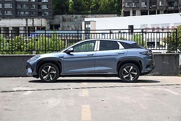 BYD: BYD : 2024 г., Электромобиль, Кроссовер — 5