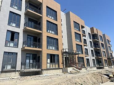 green hills: 2 комнаты, 52 м², 1 этаж, ПСО (под самоотделку) — 1