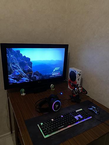 video registor: Xbox series S 512gb əla vəziyyətdədir qiymətə şəkildə gördüyünüz — 7
