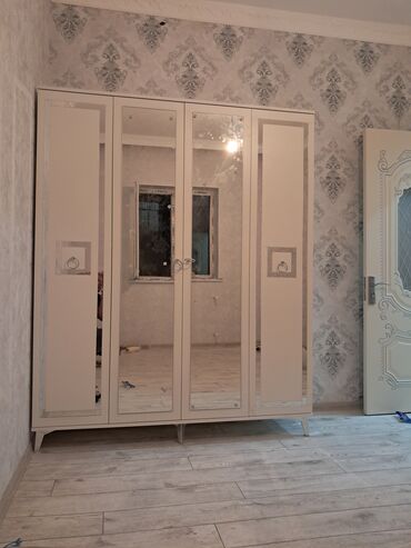 стеной шкаф: Yeni, Açılan, 4 qapılı Düz dolab, Dolab-asılqan, Azərbaycan