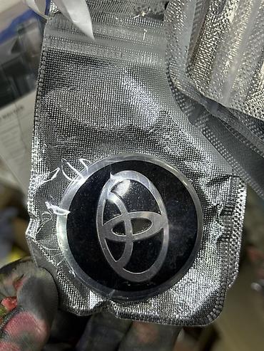 Эмблема/значок Toyota для рулевого колеса или центральной части диска