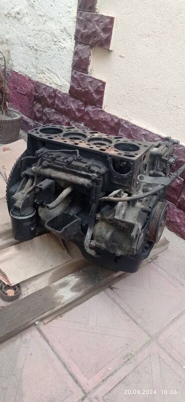 Motor üçün digər detallar: Kia Sorento 2.5 l, Dizel, 2004 il, Orijinal, İşlənmiş