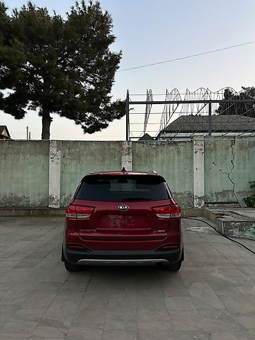 Kia Sorento: 2 l | 2015 il Ofrouder/SUV lalafo.az -da Kia Sorento: 2 l | 2015 il Ofrouder/SUV