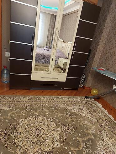 Qonaq otağı dəstləri: Satılır: Klassik üslubda tam mebelli dəst - Qonaq otağı dəsti: - 6 — 14