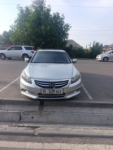 автомобиль для продажи: Honda Accord: 2011 г., 2.4 л, Автомат, Бензин, Седан