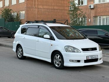 Toyota: Toyota Ipsum: 2003 г., 2.4 л, Автомат, Бензин, Минивэн