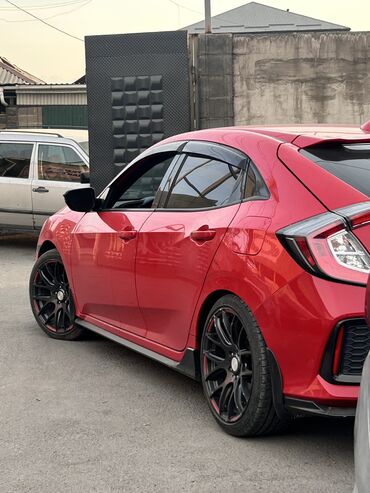 Honda: Honda Civic: 2017 г., 1.5 л, Механика, Бензин, Хэтчбэк — 1