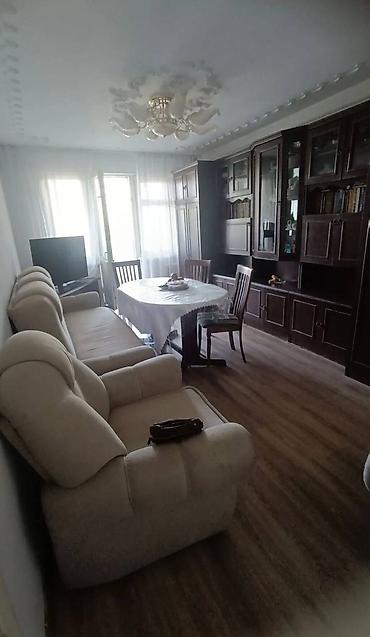 58: 3 комнаты, 58 м², 104 серия, 3 этаж, Косметический ремонт — 5