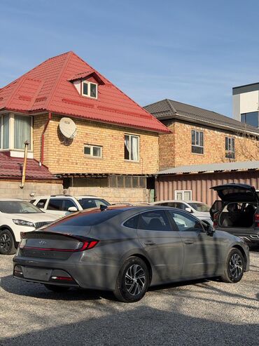 Hyundai: Hyundai Sonata: 2021 г., 2 л, Автомат, Гибрид, Седан — 8