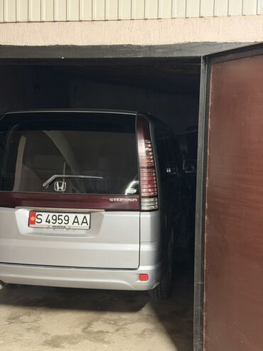 Honda: Honda Stepwgn: 2003 г., 2 л, Автомат, Бензин, Минивэн — 5