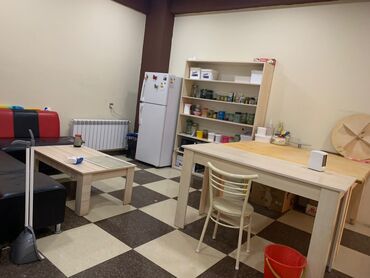 Kommersiya daşınmaz əmlakının satışı: Əhmədli qəsəbəsində, Gəncə prospektində yerləşən bu obyekt 93.4 -da lalafo.az — 7 Kommersiya daşınmaz əmlakının satışı: Əhmədli qəsəbəsində, Gəncə prospektində yerləşən bu obyekt 93.4 — 7