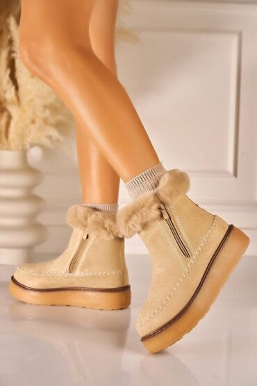 Čizme: Čizme, 41 — 2