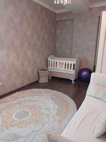 Yeni tikili: 3 otaqlı, Yeni tikili, m. Həzi Aslanov, 81 kv. m — 2