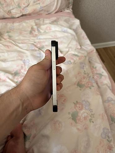 16 e iphone: IPhone 14, Ağ, Face ID — 3