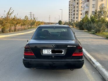 Mercedes-Benz: Mercedes-Benz C-Class: 1.8 l | 1995 il Sedan — 15