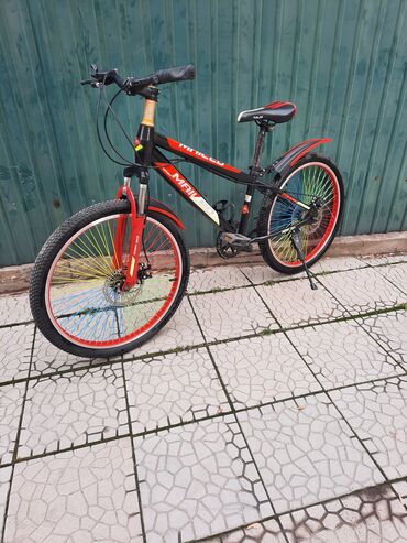 Подростковые велосипеды: Подростковый велосипед, Диаметр колес 26 дюймов, Б/у — 1
