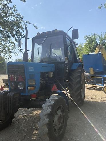 Traktorlar: MTZ Belarus 892.2 təkərli traktor - Marka/model: MTZ (Belarus) 892.2 — 3