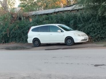 бардачок стрим: Honda Stream: 2000 г., 2 л, Автомат, Бензин, Вэн/Минивэн