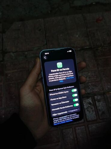 Apple iPhone: IPhone 14, Mavi, Face ID — 10