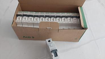 12 volt 220: Schneider Electric Elektrik avtomat, 1 faza, 220 Vt, Ödənişli quraşdırma, Kredit yoxdur, Zəmanətli, Ünvandan götürmə, Pulsuz çatdırılma, Ödənişli çatdırılma — 6