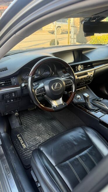 Lexus: Lexus ES: 2018 г., 2.5 л, Вариатор, Гибрид, Седан — 19