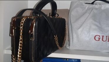 zenska torba model po j cen: Zenska torba, sa ruckom i lancicem, dve pregrade