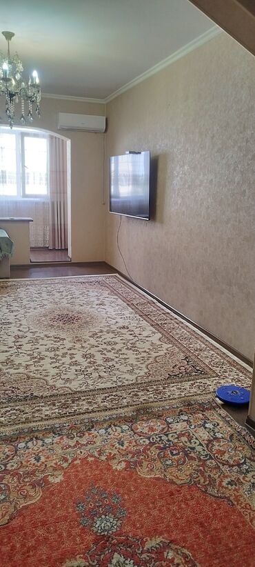 продаю дом в мкр учкун: 1 комната, 52 м², Индивидуалка, 3 этаж